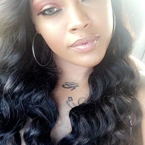 Meet your Posher, Destiny